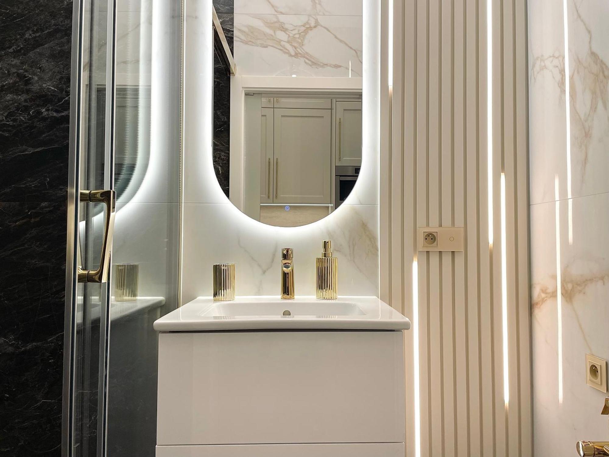 Carlsbad Grand Studio Michal Karlovy Vary Bagian luar foto